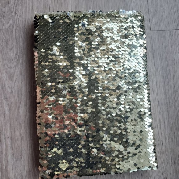 Gold to Silver Sequin color change notebook 80 sheets - Picture 3 of 6